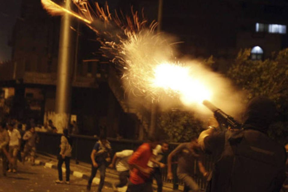 Novos confrontos no Egito têm 38 mortos
