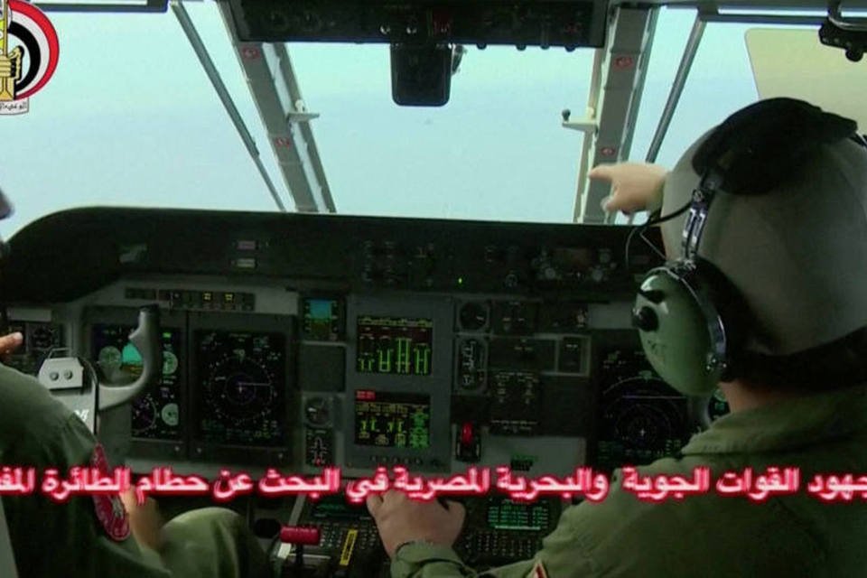 Detectados destroços de avião da EgyptAir desaparecido