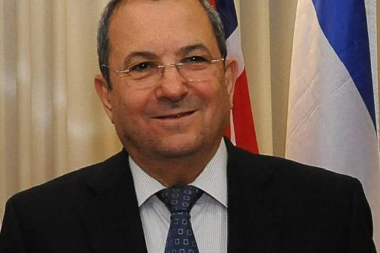 
	Ehud Barak: &quot;Eles basicamente adiaram a chegada na linha vermelha em oito meses&quot;, disse o primeiro-ministro israelense
 (Getty Images)