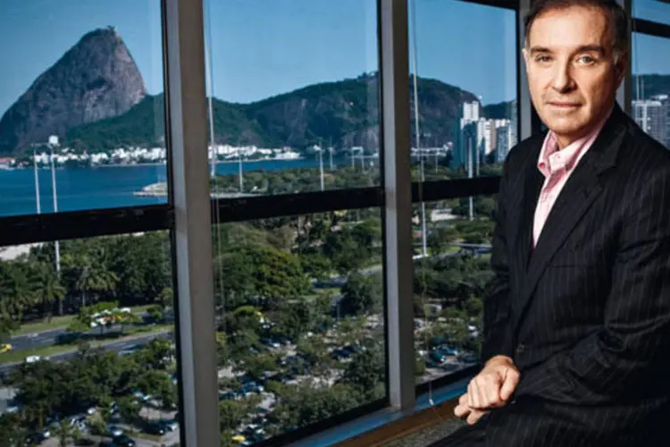 
	Eike Batista: empres&aacute;rio foi chamado pela OGX a cumprir o acordo de US$ 1 bilh&atilde;o
 (Fernando Lemos/EXAME)