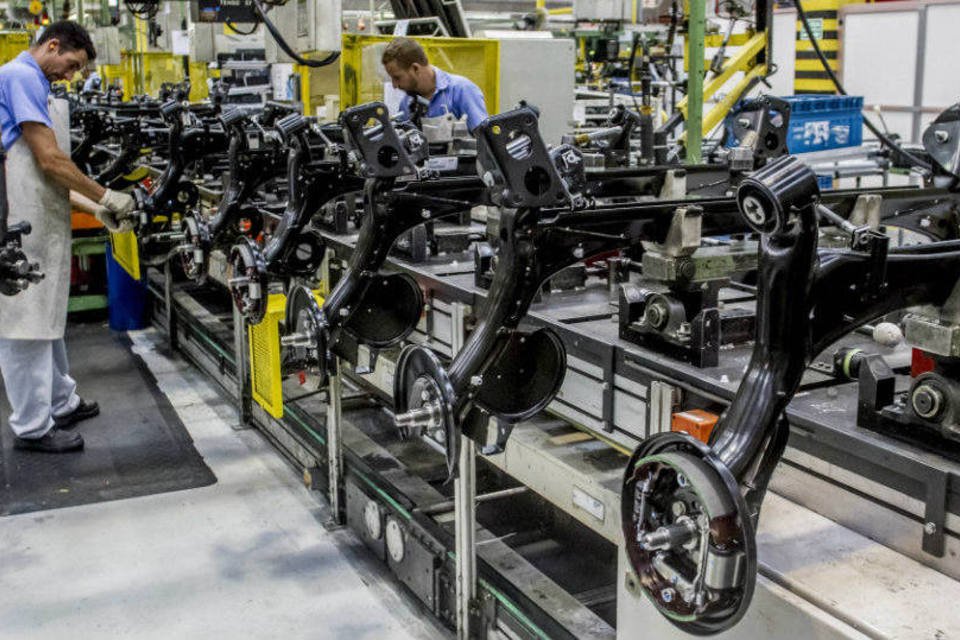 Volkswagen começa a exportar eixos produzidos no Paraná