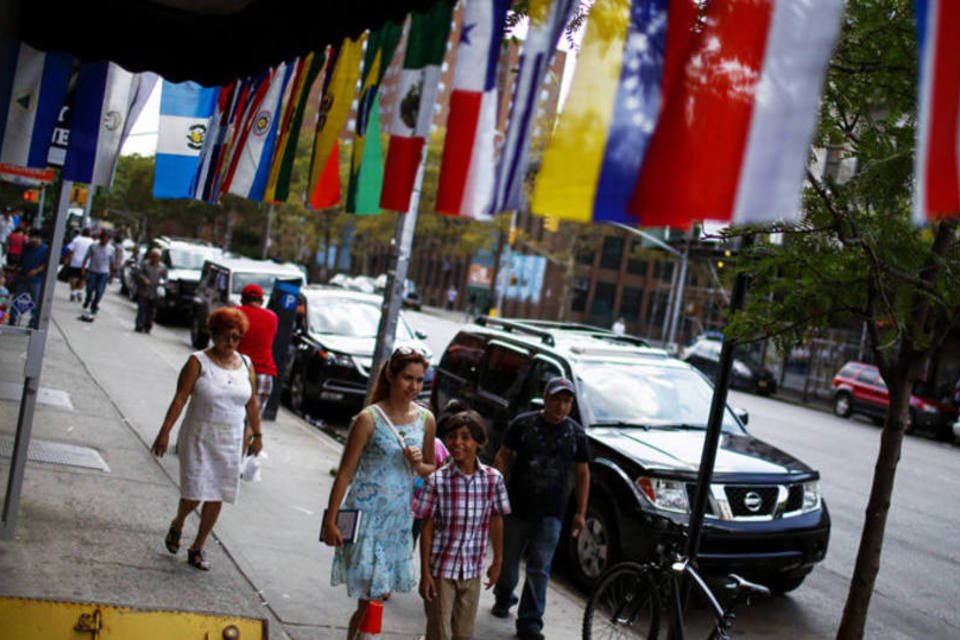 Latino-americanos espalham cultura hispânica por Nova York