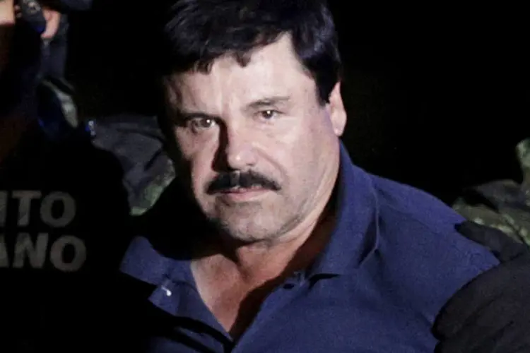 El Chapo: é acusado nos EUA de cometer 17 crimes, entre eles tráfico de drogas, uso ilegal de armas e lavagem de dinheiro e pode ser condenado à prisão perpétua.  (Henry Romero/Reuters)
