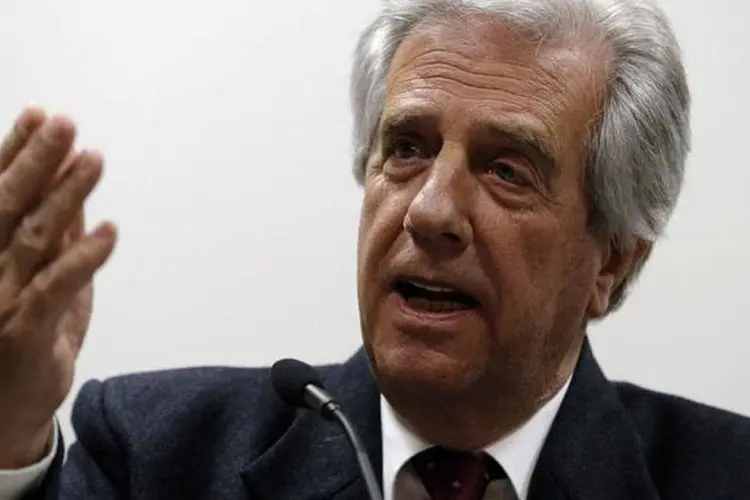 
	Tabar&eacute; V&aacute;zquez: a paralisa&ccedil;&atilde;o afeta toda a administra&ccedil;&atilde;o p&uacute;blica e o setor banc&aacute;rio, a educa&ccedil;&atilde;o p&uacute;blica e privada e o setor de sa&uacute;de, que s&oacute; atender&atilde;o situa&ccedil;&otilde;es de urg&ecirc;ncia
 (Andres Stapff/Reuters)