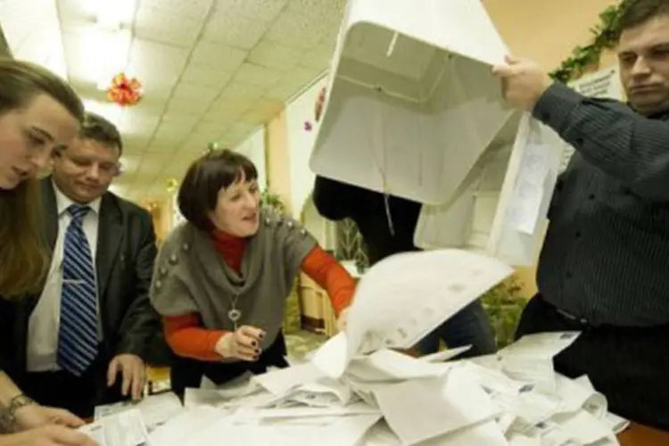 Contagem de votos na Rússia: para os cientistas, houve fraude (Natalia Kolesnikova/AFP)