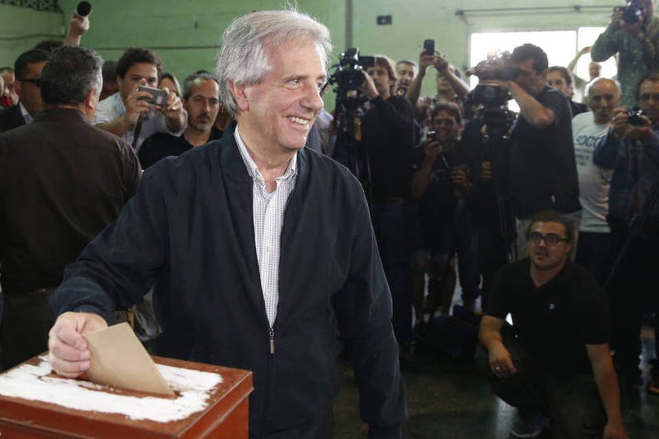 Sucessor de Mujica poderá ser resolvida no 2º turno