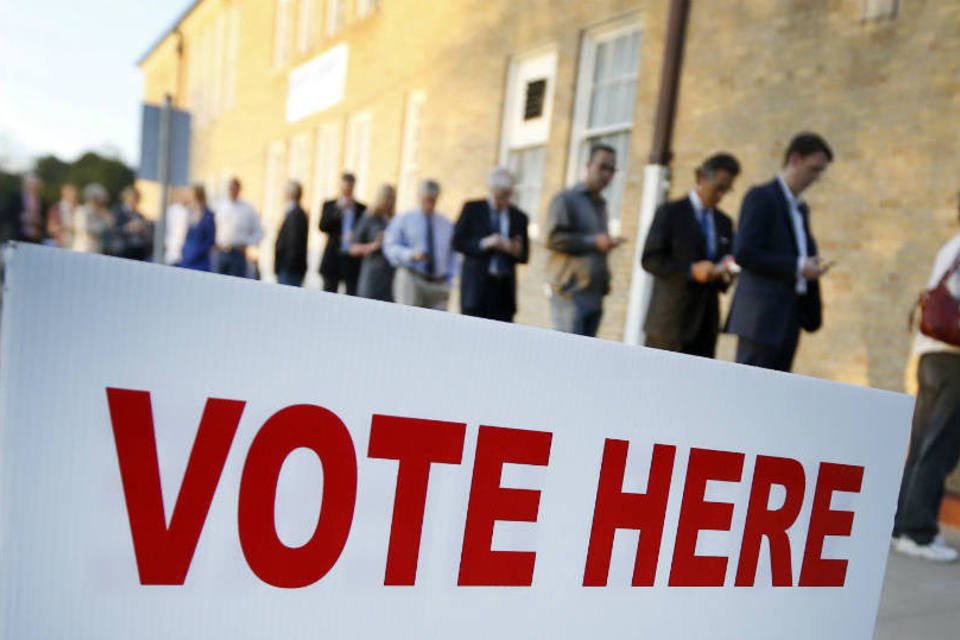 
	Eleitores votam nas pr&eacute;vias dos partidos: 13 estados e um territ&oacute;rio conduzem nesta ter&ccedil;a o processo eleitoral que ajudar&aacute; a definir os candidatos &agrave; presid&ecirc;ncia dos EUA
 (Getty Images)