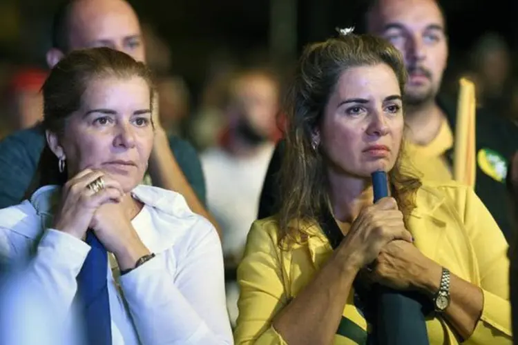 
	Eleitores de A&eacute;cio Neves durante resultado das elei&ccedil;&otilde;es 2014: o objetivo da auditoria era verificar a lisura das elei&ccedil;&otilde;es do ano passado
 (Pedro Vilela/Reuters)