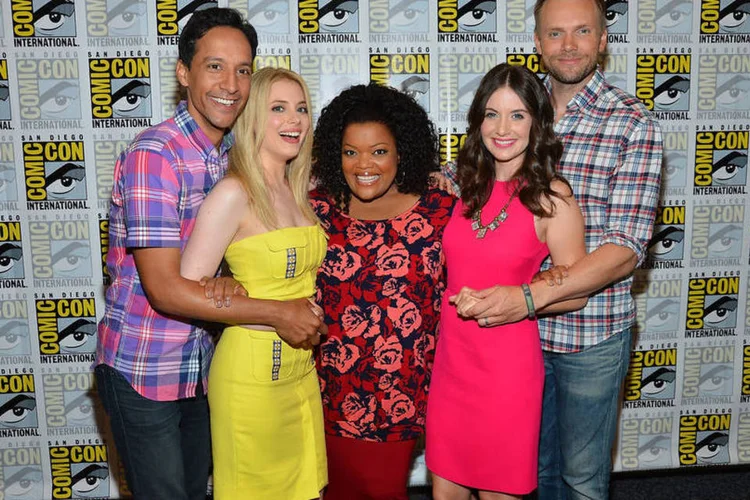 Elenco da série de TV Community durante a Comic-Con de 2012, em San Diego (Frazer Harrison/Getty Images)