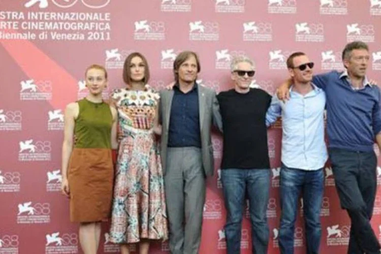 O diretor e o elenco de "Um método perigoso"em Veneza (Alberto Pizzol/AFP)