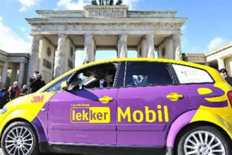 O Little Lekker Mobil conseguiu viajar de Munique a Berlim, na Alemanha, sem precisar ser recarregado. Autonomia de outros carros elétricos, em geral, não passa dos 70km.   (Divulgação)