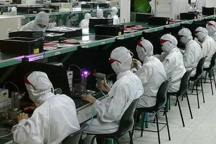Indústria brasileira tem dificuldades em concorrer com a produção chinesa (Wikimedia Commons)