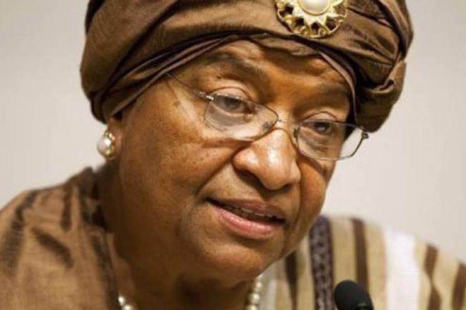 Presidente Sirleaf é provável vencedora de segundo  turno na Libéria