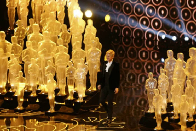 
	Ellen Degeneres inicia cerim&ocirc;nia do Oscar na noite do domingo
 (REUTERS/Lucy Nicholson)