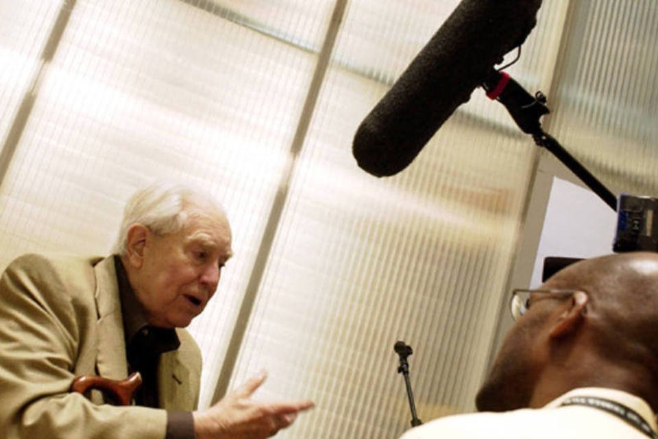 Morre compositor americano Elliott Carter aos 103 anos