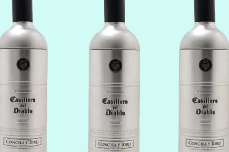 Embalagem especial com lata de Casillero del Diablo (Divulgação)