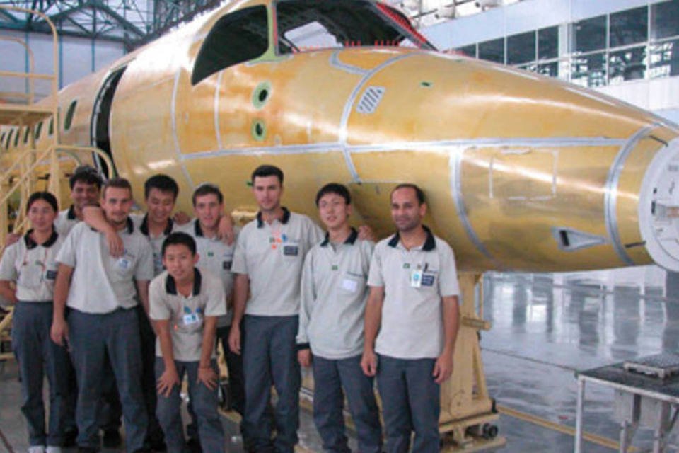 Outubro de 2010: Embraer decide fechar fábrica na China