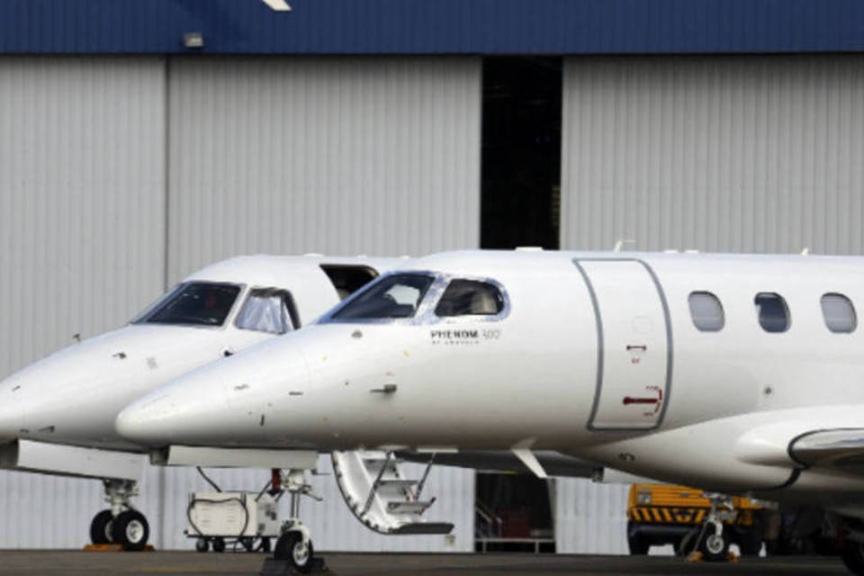 Embraer agrada, mas empresa ainda vê pressão