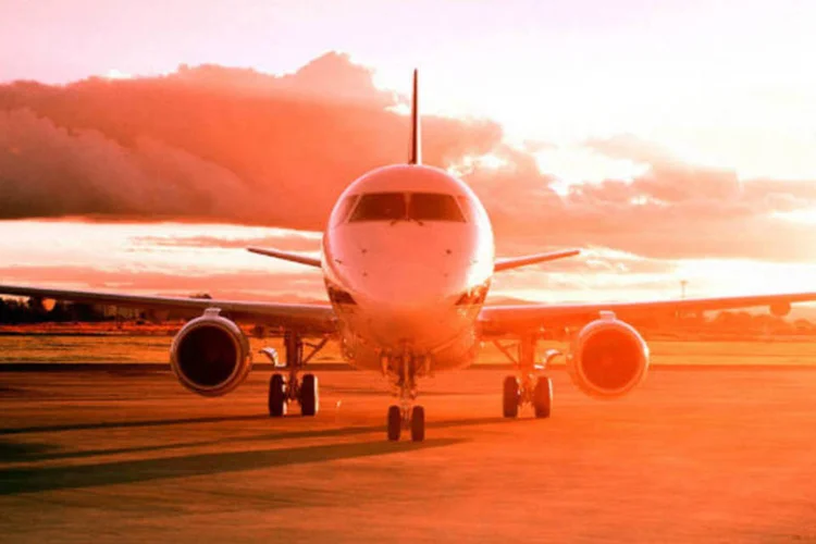 
	Quando a Embraer lan&ccedil;ar a fam&iacute;lia E-Jet em 2018, os CSeries da Bombardier estar&atilde;o voando com os mesmos motores por quatro anos&nbsp;
 (Divulgação)
