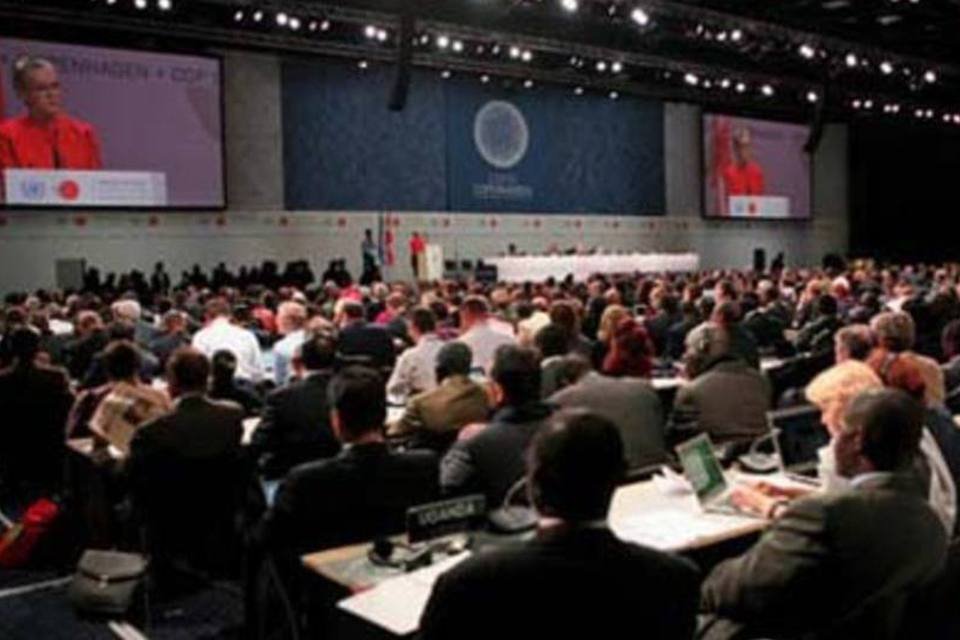 África do Sul quer ajuda para cortar emissão