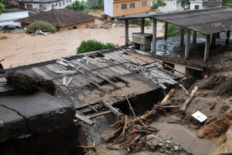 Área destruída pelas chuvas Nova Friburgo: indústria da moda e a cidade se recuperam (Valter Campanato/Agência Brasil)