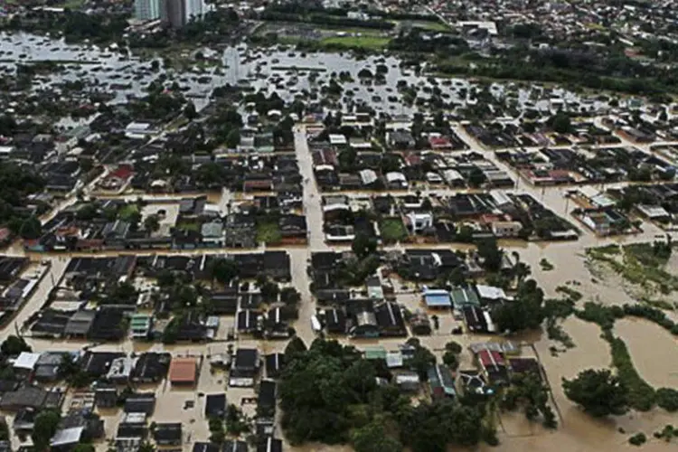 Enchente em Manaus: os municípios receberão R$ 3,9 milhões em recursos para ações de socorro, assistência às vítimas e restabelecimento de serviços (Divulgação)