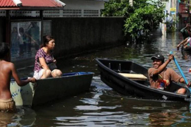 Moradores afirmam que foram esquecidos pelas autoridades
 (Tang Chhin Sothy/AFP)