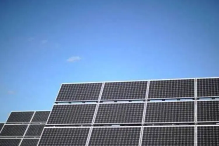 Energia solar: os projetos localizados no município de Guaimbê estão em fase pré-operacional (Johannes Eisele/AFP)