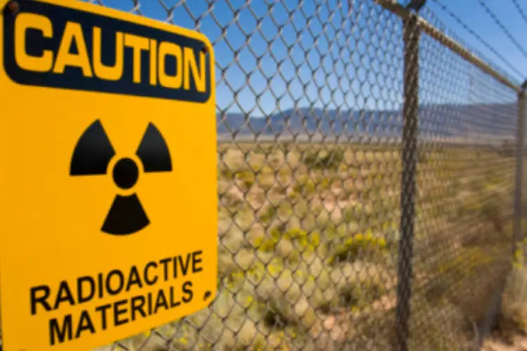
	Placa alerta sobre o risco de contamina&ccedil;&atilde;o nuclear: a obra ser&aacute; constru&iacute;da por um cons&oacute;rcio liderado pela Southern Co.
 (Ralph Lee Hopkins/Getty Images)