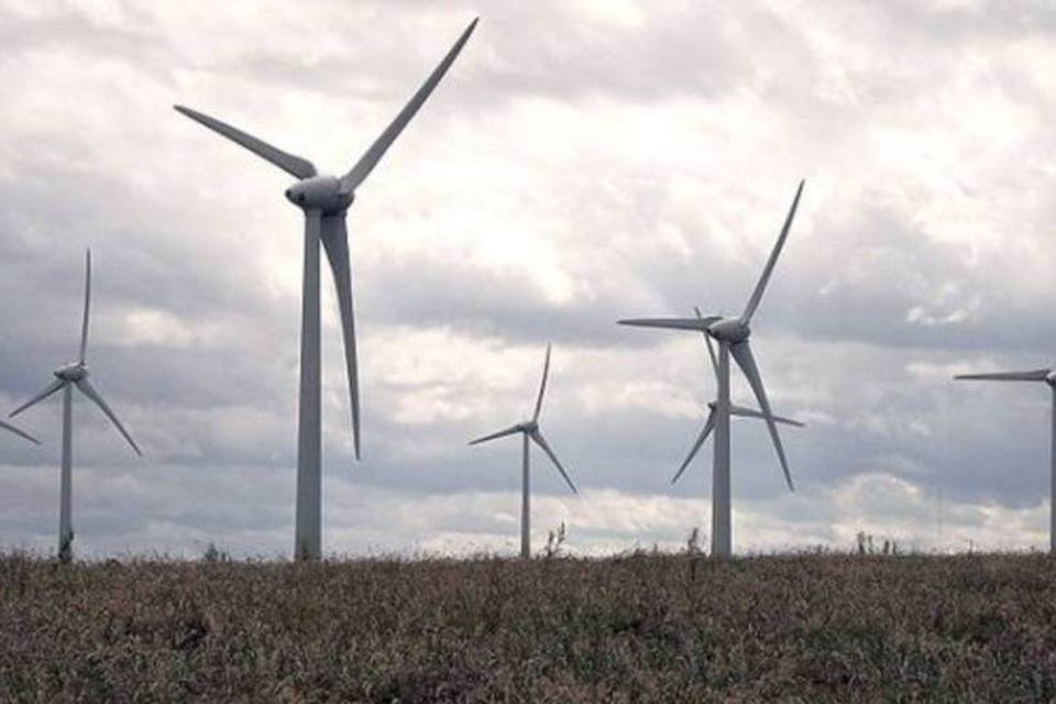 Consumo global de energia vai crescer 30% em 25 anos
