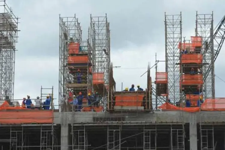 
	Atividade na constru&ccedil;&atilde;o civil cai em agosto, aponta CNI
 (Getty Images)