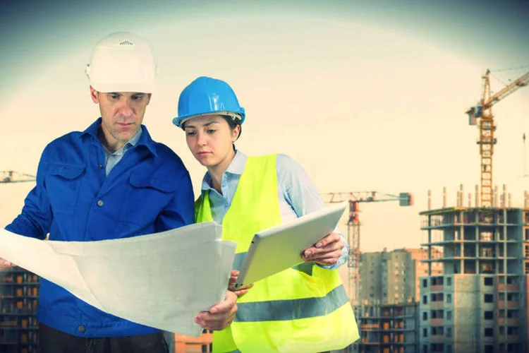 Quantos os engenheiros dizem ganhar em 7 construtoras (Thinkstock/filtro)