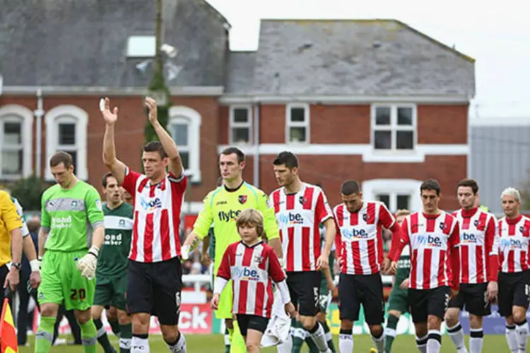 Exeter City: os ingleses não se abalaram com as recusas do Brasil em marcar um novo jogo (Michael Steele/Getty Images)