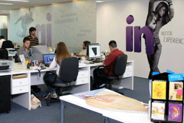 Jovens: a empresa montou uma plataforma para falar com jovens que tem vida social ativa