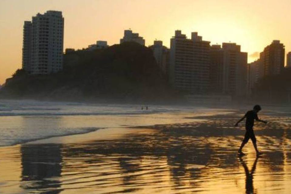 Cetesb registra 43 praias impróprias no litoral paulista