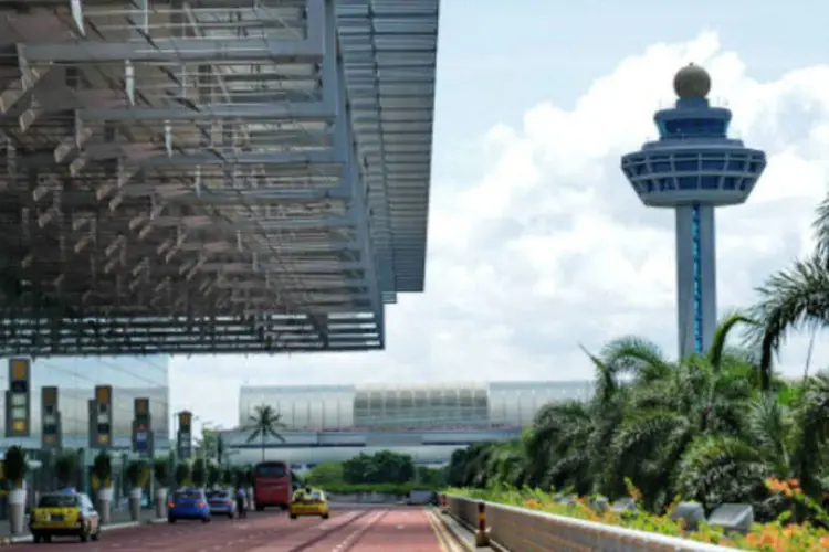 
	Changi, em Cingapura: empresa que administra o sexto maior aeroporto do mundo est&aacute; no cons&oacute;rcio que levou o Gale&atilde;o
 (ROSLAN RAHMAN/AFP/GettyImages)