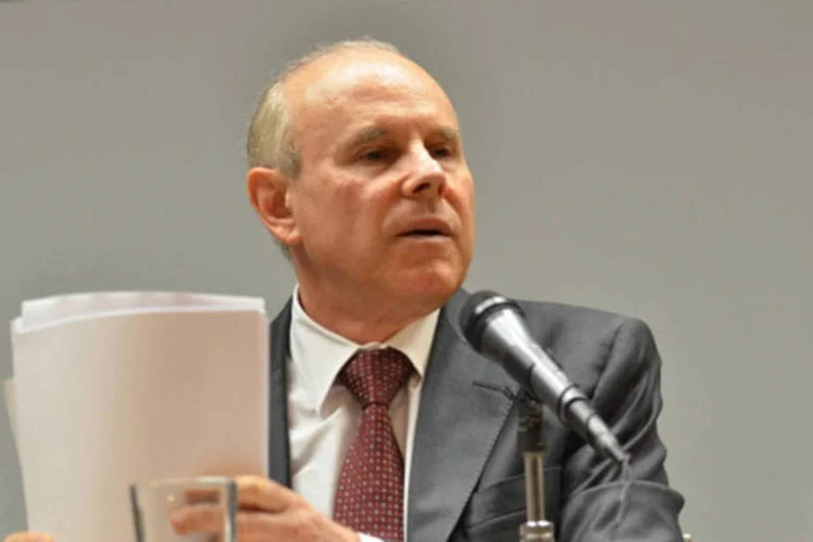 
	Ministro da Fazenda, Guido Mantega: a decis&atilde;o consta de despacho assinado pelo ministro, publicado nesta quinta-feira, 17
 (Elza Fiúza/ABr)