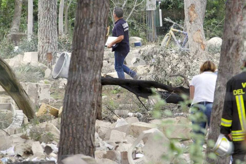 Sobe para 8 vítimas de explosão em fábrica na Itália
