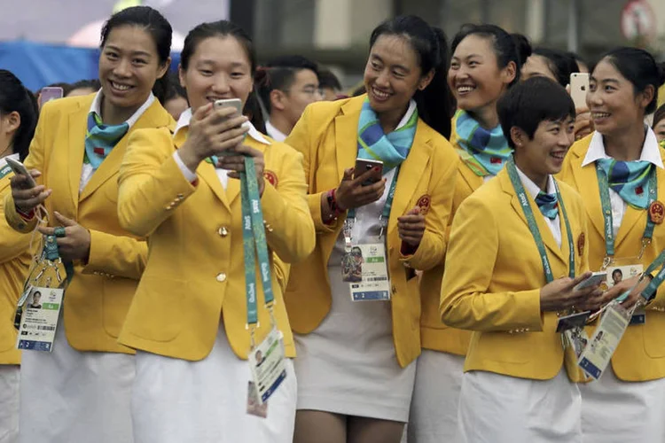
	Atletas chinesas: na semana passada, o ministro chin&ecirc;s das Rela&ccedil;&otilde;es Exteriores pediu aos cidad&atilde;os uma prud&ecirc;ncia maior no Rio
 (Alkis Konstantinidis/Reuters)