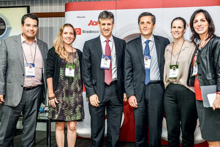 Equipe da VOCÊ RH entre os convidados Alexandre Rands, Carlos Alberto Griner e Adauto Duarte. (Erik Salles / Agência Servphoto)