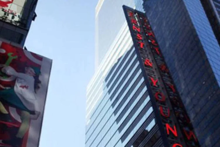 Ernst & Young recebeu US$ 100 milhões para prestar serviços ao Lehman Brothers entre 2001 e 2008. (Getty Images)