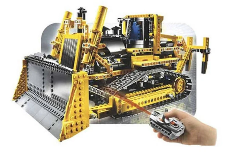 Feitos de Lego (Reprodução)