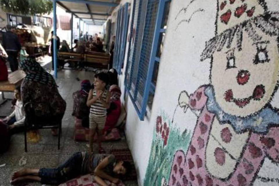 Ataque de Israel mata 10 e fere 30 em escola da ONU em Gaza