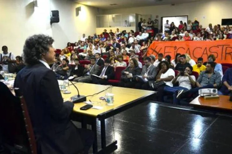 
	Audi&ecirc;ncia de concilia&ccedil;&atilde;o para discutir as ocupa&ccedil;&otilde;es das escolas paulistas
 (Rovena Rosa/Agência Brasil)