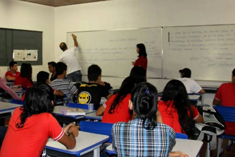 
	Alunos do 3&ordm; ano do Ensino M&eacute;dio: dados s&atilde;o do Censo Escolar do Inep
 (Divulgação/ Secretaria de Educação Rondônia)