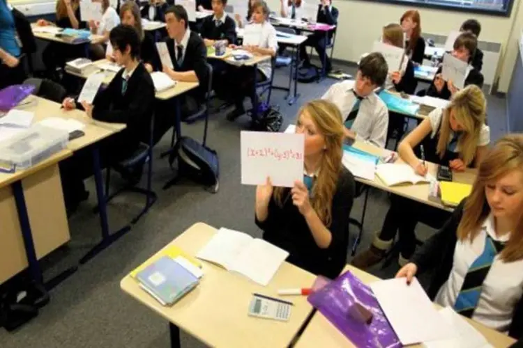 
	Alunos em sala de aula: expectativa &eacute; atender a todos os 4,3 milh&otilde;es de alunos e treinar todos os professores da rede
 (Getty Images)
