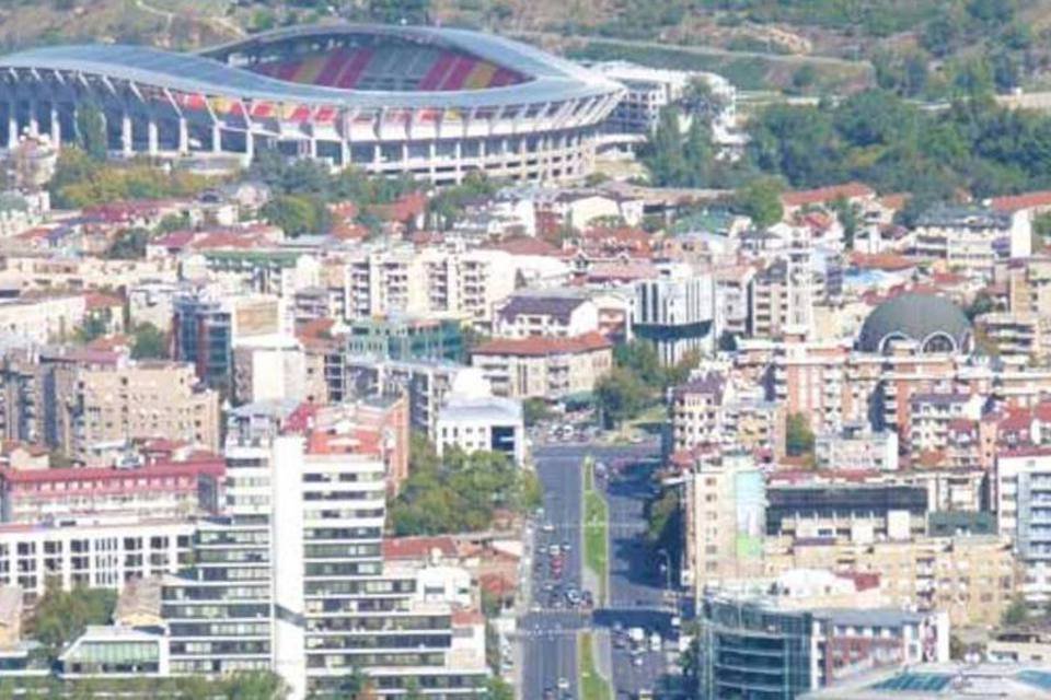 Presidente Ivanov ganha primeiro turno na Macedônia