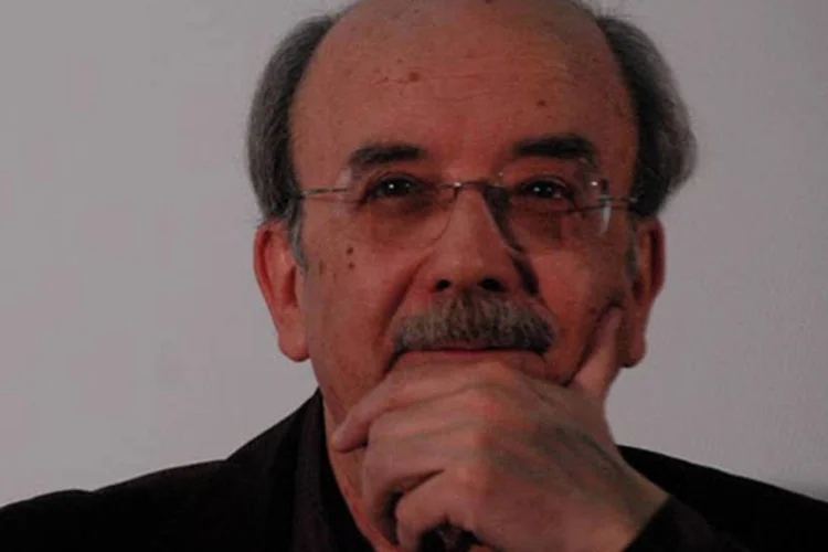 
	Manuel Antonio Pina, escritor portugu&ecirc;s: &quot;Nunca pensei que minha obra fosse conhecida al&eacute;m da minha rua&quot;, comentou o autor
 (Tutatux/ Wikimedia Commons)