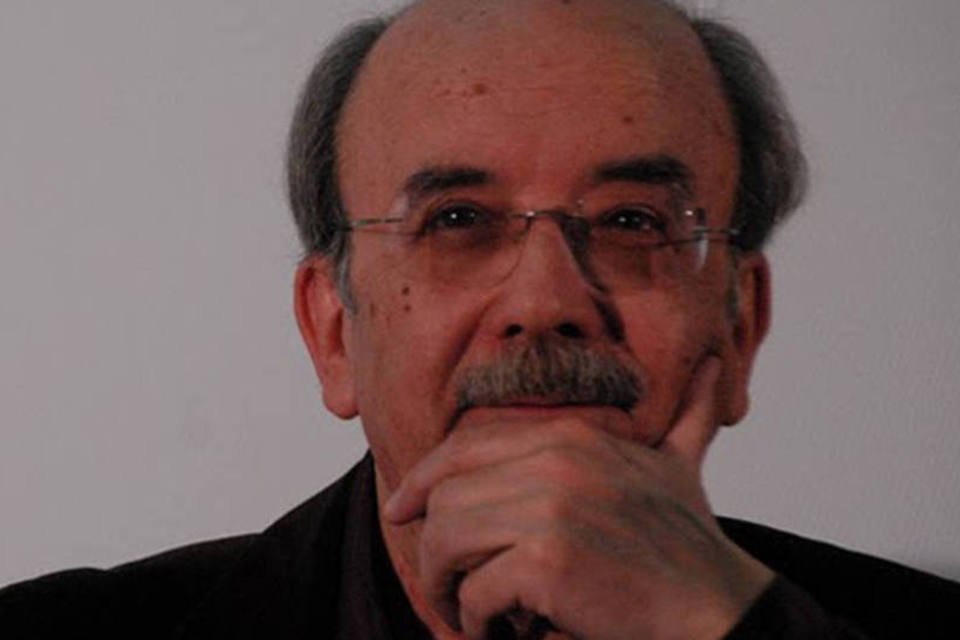 Escritor português Manuel Antonio Pina morre aos 68 anos