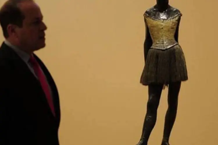 A escultura "Petite Danseuse de Quatorze Ans", de Edgar Degas, estará em leilão na casa Christie's (Emmanuel Dunand/AFP)